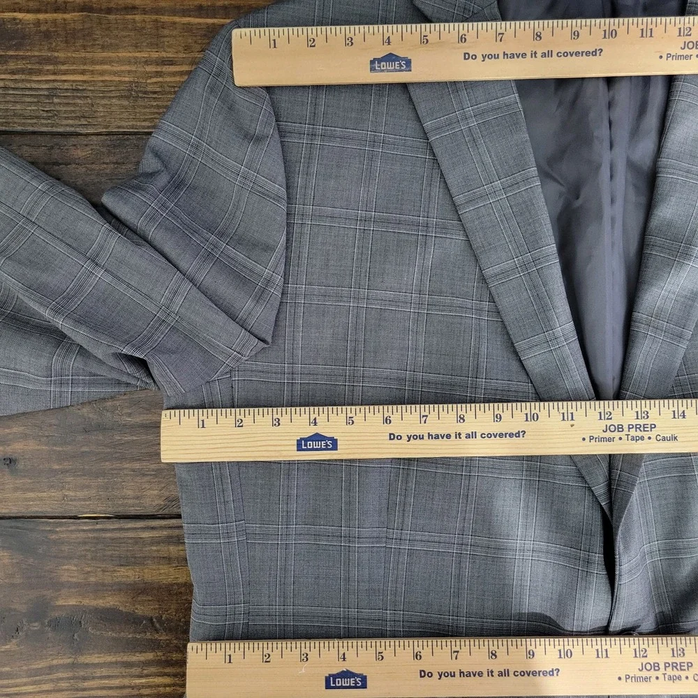 Stafford Men's Sport Coat‎ Blazer Two Button Gray Plaid Wool Blend Classic 50R